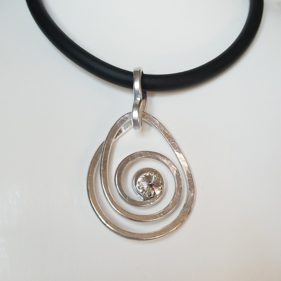 ✅ Jeff Lieb Teardrop Swirl Choker Necklace - Picture 6 of 7